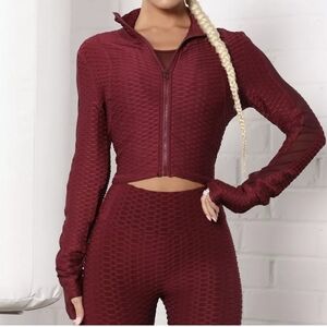 Brand new Bra + leggings Burgundy and fancy fit jacket workout set Women size M